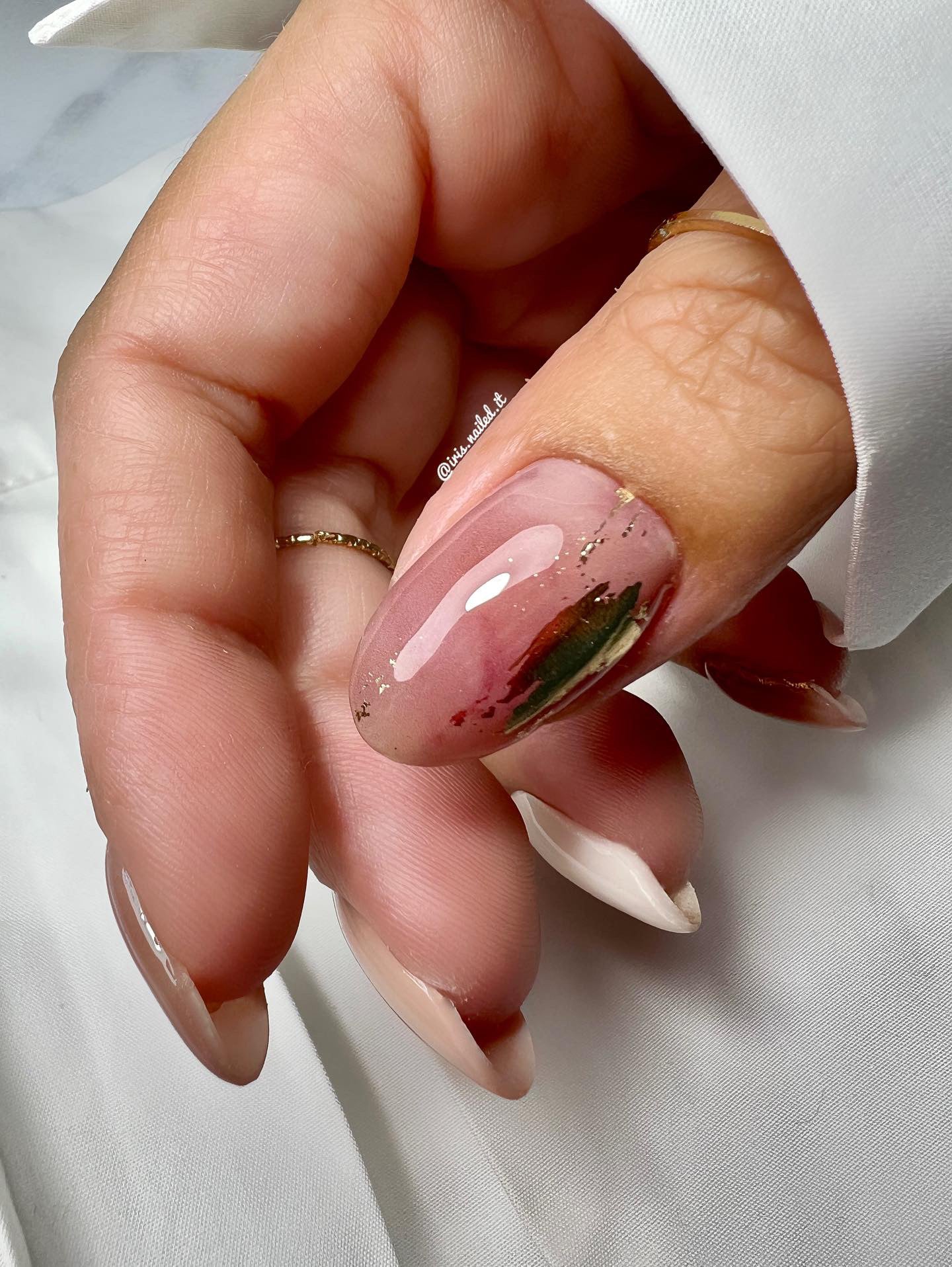 Gel Nail Stickers Natural Gold Marble