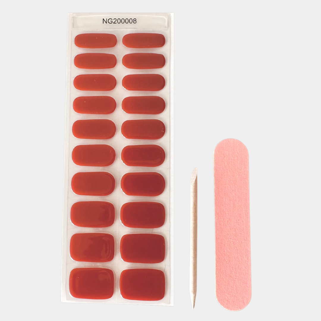 Effen roestbruinige gellakstickers, ideaal voor een herfstige manicure die het hele jaar door gedragen kan worden