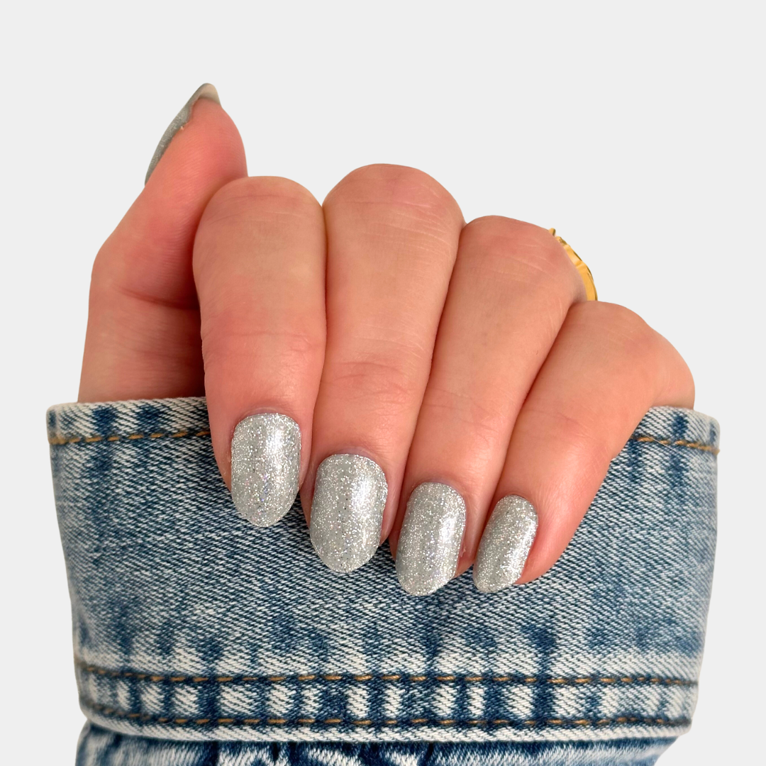 Zilveren glitter gellak nagel stickers, perfect voor de feestdagen of een feestje