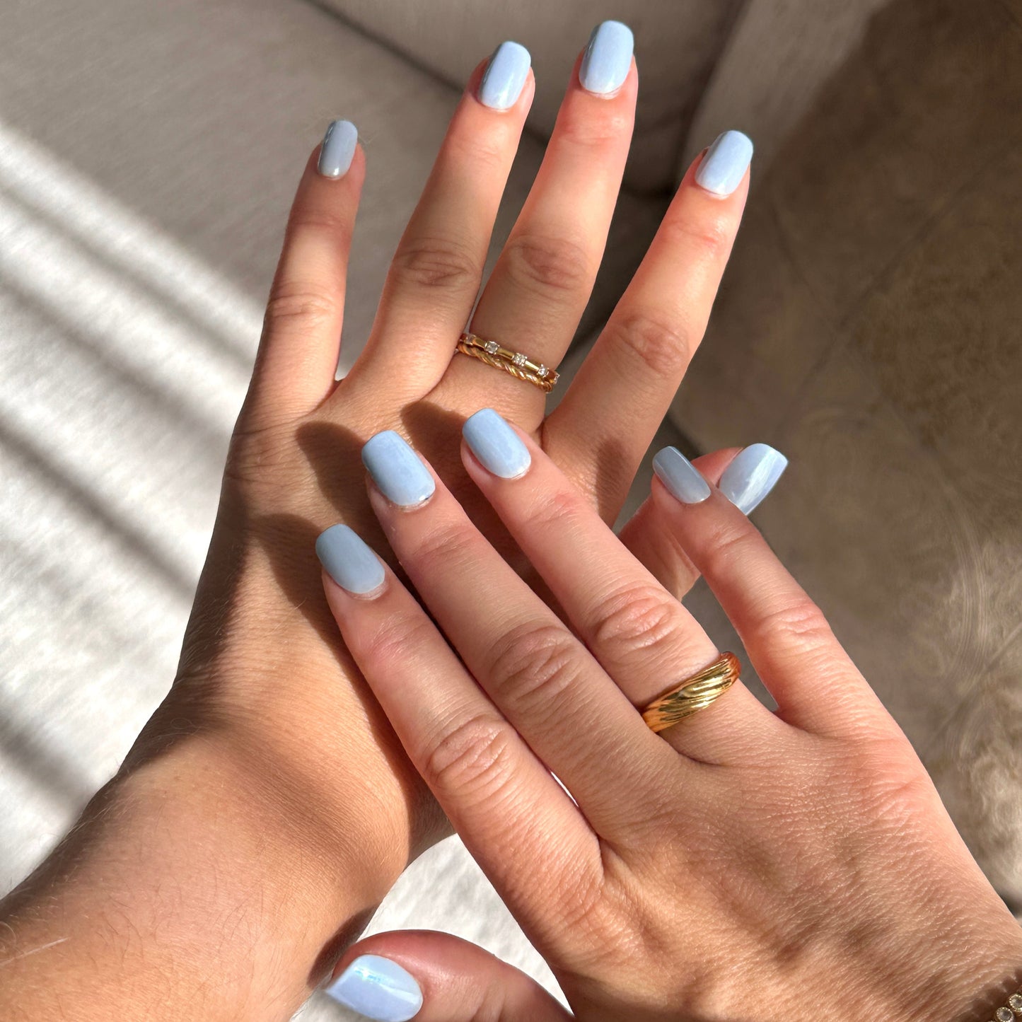 Short square baby blue press on nagels - sky mist BIMA Nails