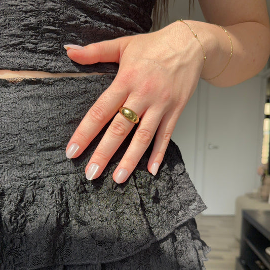 Hoe houd je je nagels gezond onder een manicure?