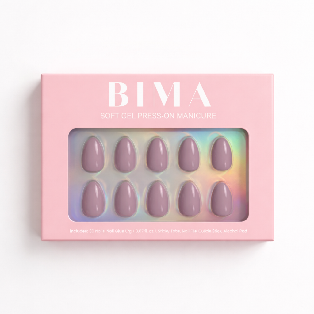 Packshot van de Soft Lilac press-ons. Een extra korte plaknagel in zacht lila.