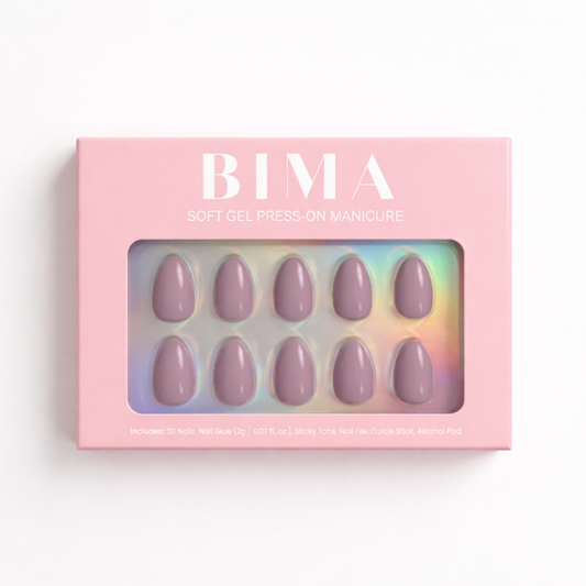 Packshot van de Soft Lilac press-ons. Een extra korte plaknagel in zacht lila.