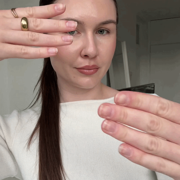 Gifje van naturale nagels naar resultaat; salonwaardige nagels in 10 minuten