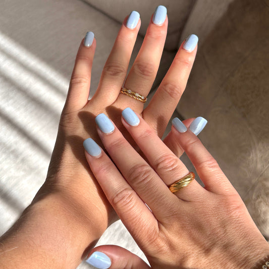 Short square baby blue press on nagels - sky mist BIMA Nails